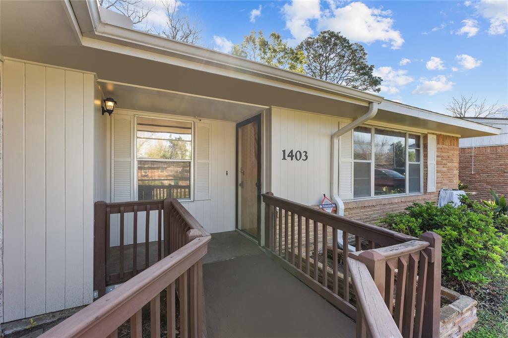 1403 Marlock Lane, Pasadena, Texas image 6
