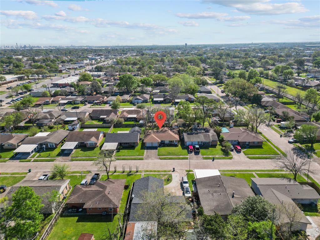 1403 Marlock Lane, Pasadena, Texas image 3