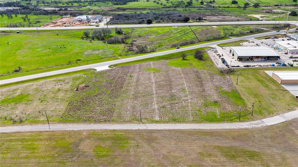 2700 Us-183, Gonzales, Texas image 7