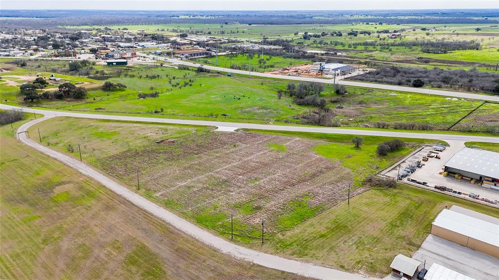 2700 Us-183, Gonzales, Texas image 5