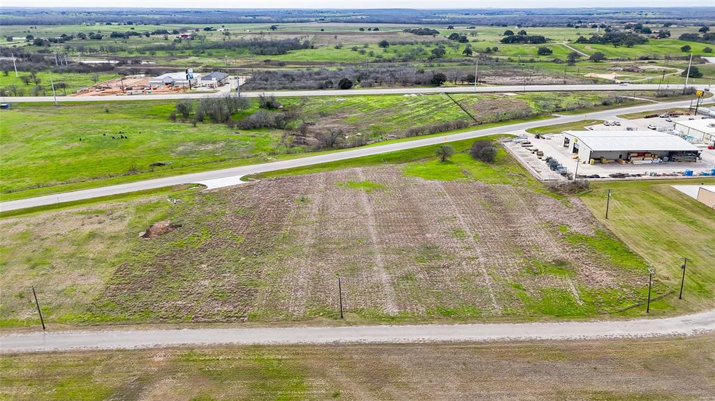 2700 Us-183, Gonzales, Texas image 9