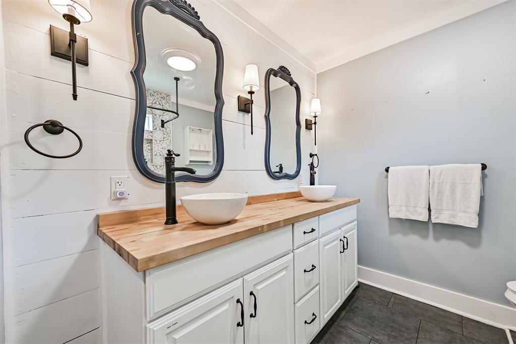 3817 Avenue O 1/2, Galveston, Texas image 48