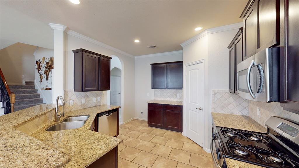 24129 Auburn Falls Lane, Porter, Texas image 4