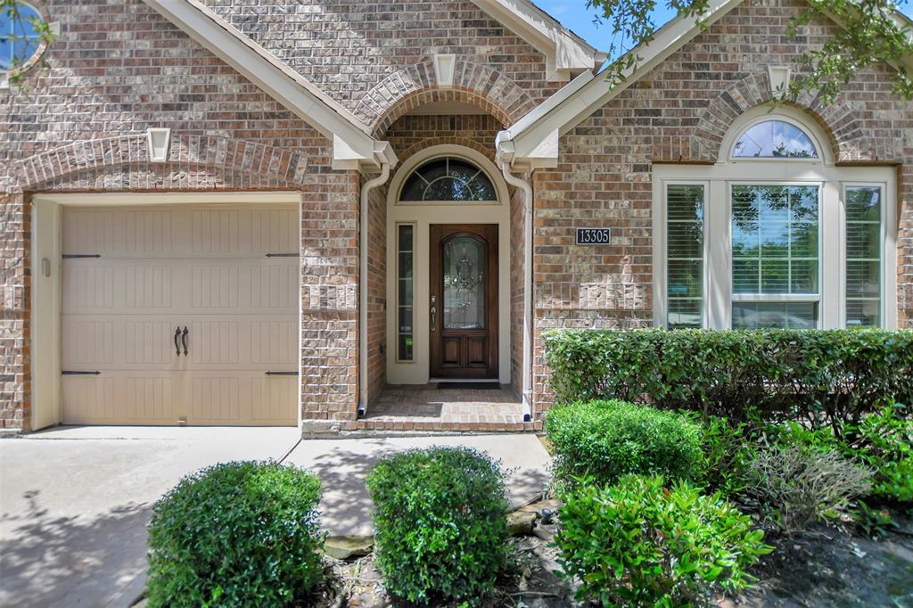 13305 Highland Lake Lane, Pearland, Texas image 3