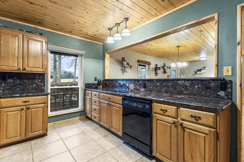 524 Private Road 5517, Alba, Texas image 14