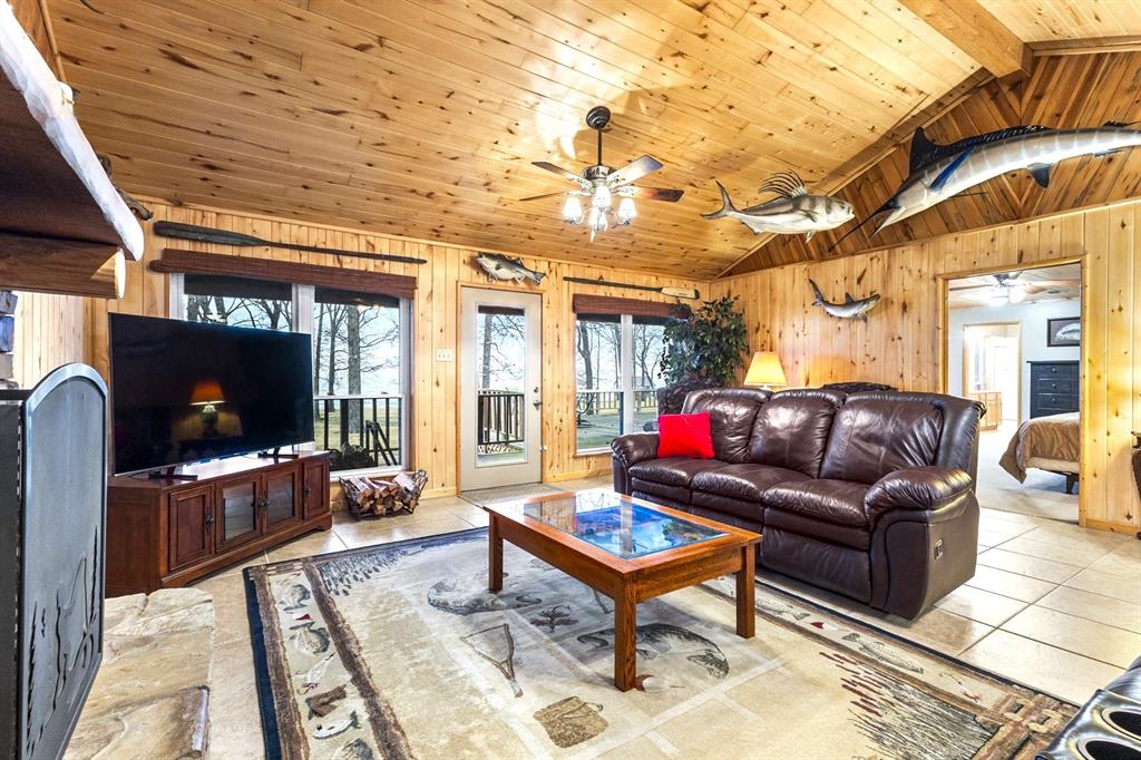 524 Private Road 5517, Alba, Texas image 8