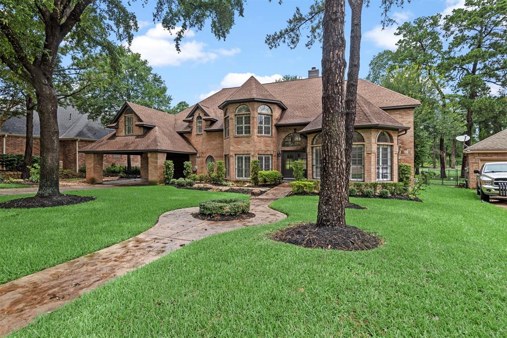 24710 Creekview Drive, Spring, Texas image 13