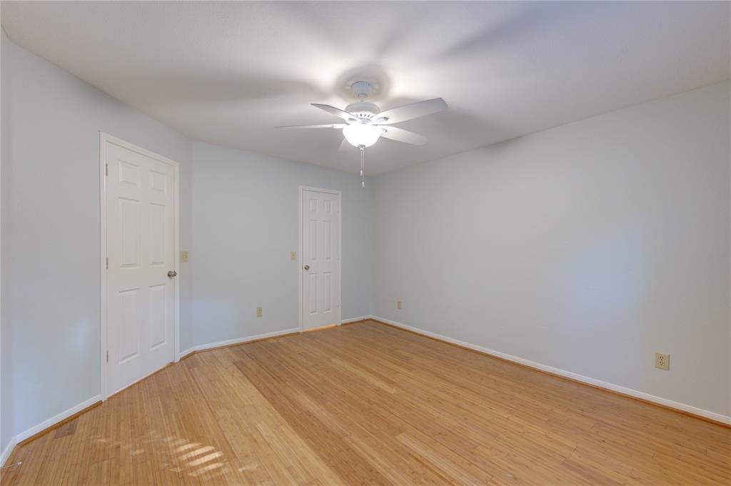 135 N Dreamweaver Circle, The Woodlands, Texas image 25