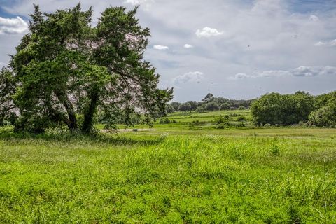 Photo of 1518 Bluebonnet Ridge Dr, Chappell Hill, TX 77426 (MLS # 90384557) Photo of 1518 Bluebonnet Ridge Dr, Chappell Hill, TX 77426 (MLS # 90384557)
