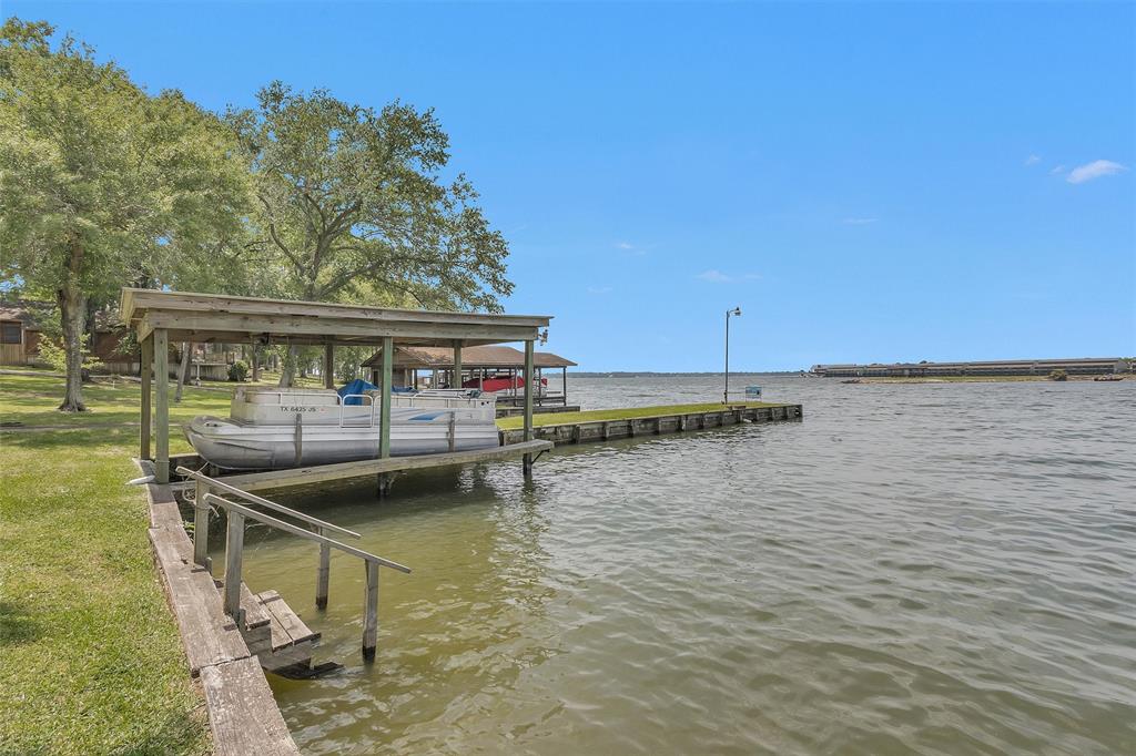 10885 Joann Street, Willis, Texas image 8