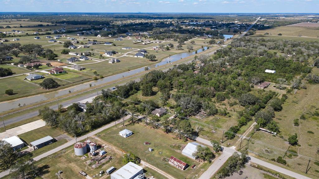 123 County Road 51, Rosharon, Texas image 7