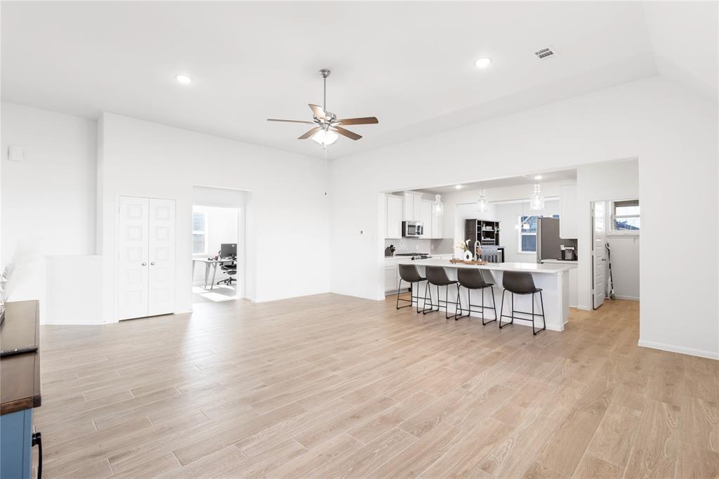 7111 Hillside Avenue, Baytown, Texas image 11