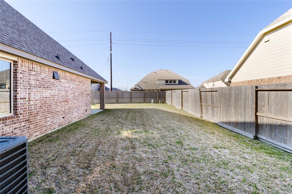 7111 Hillside Avenue, Baytown, Texas image 29