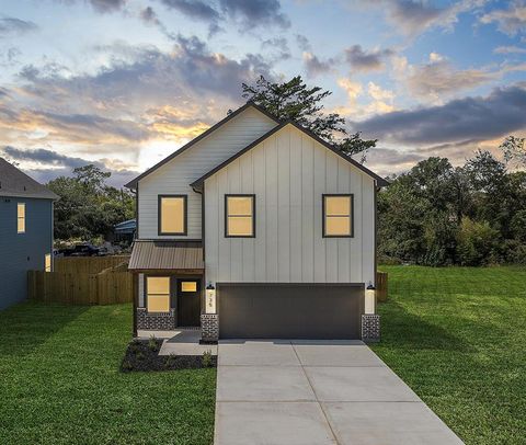 A home in Hempstead