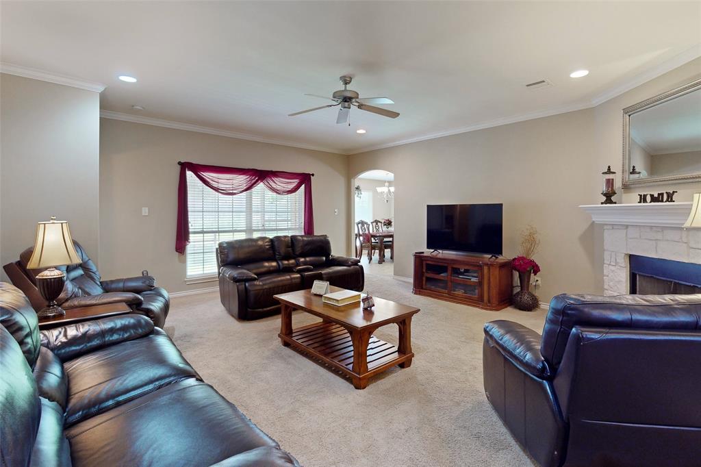 103 Walcourt Loop, College Station, Texas image 4