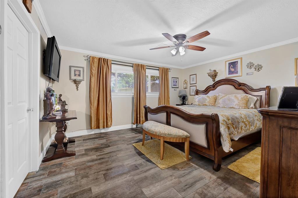 2022 Willow Wisp Drive, Seabrook, Texas image 18