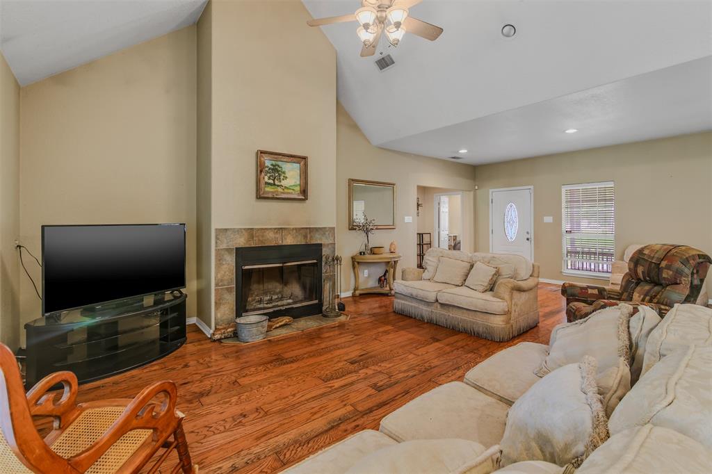 11692 Clark Lane