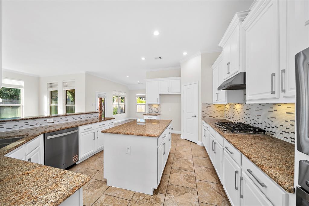 27910 Wedgeoak Court, Katy, Texas image 12