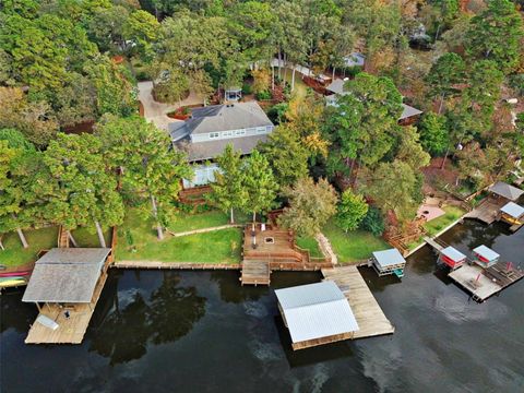 A home in Crockett