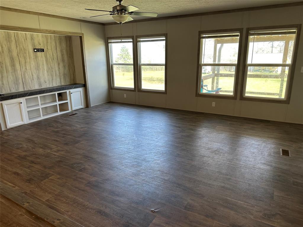 571 Hawkins, Livingston, Texas image 24