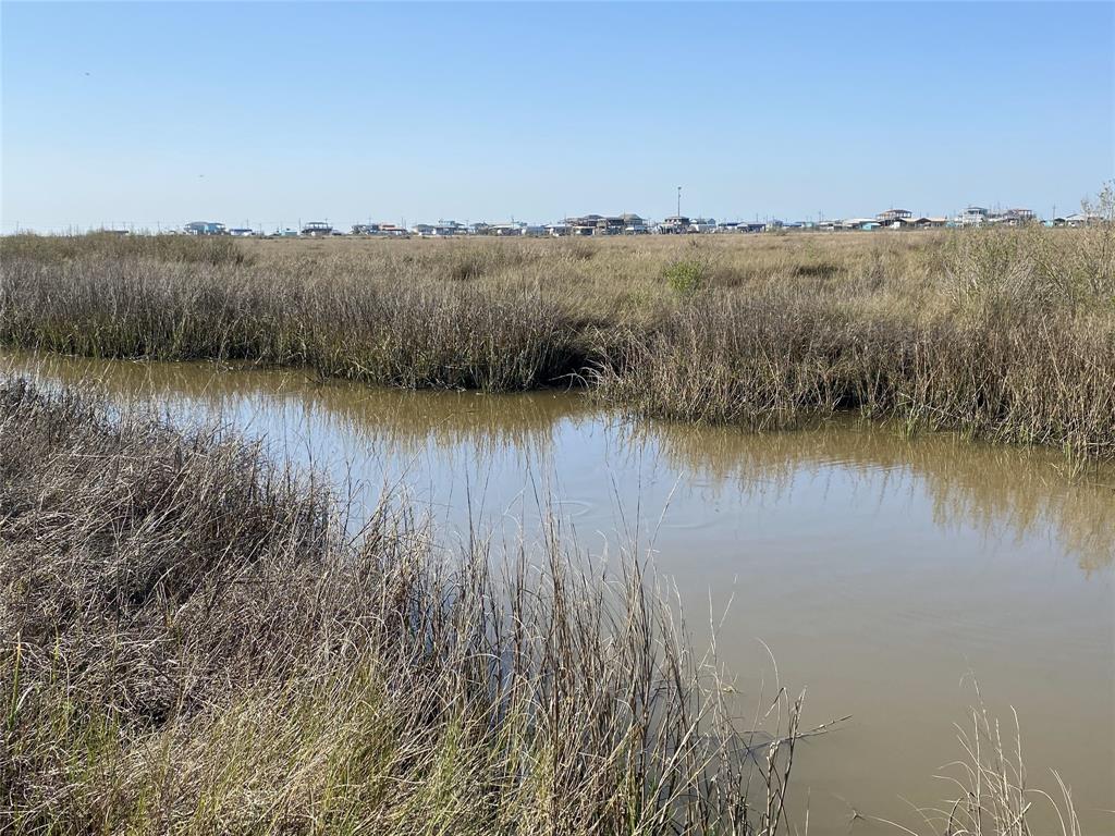 TBD 4th St - Lot 37 Street, Gilchrist, Texas image 2