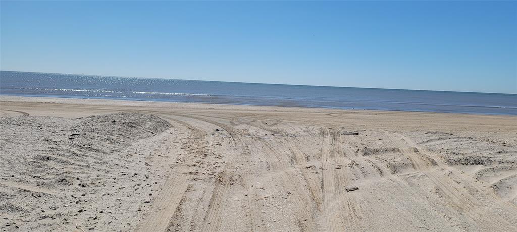 TBD 4th St - Lot 37 Street, Gilchrist, Texas image 6