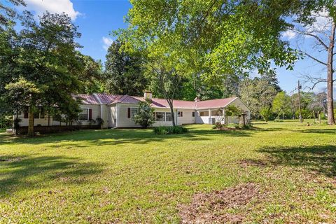 A home in Crockett