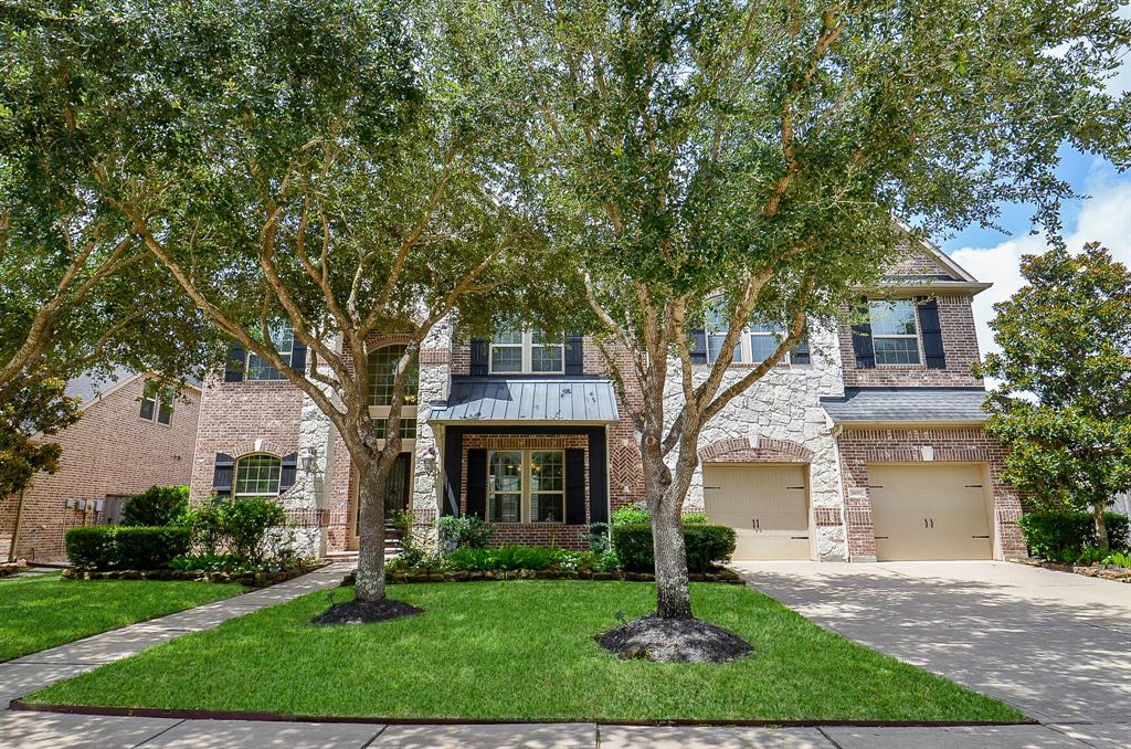 28003 Iberville Glen Drive
