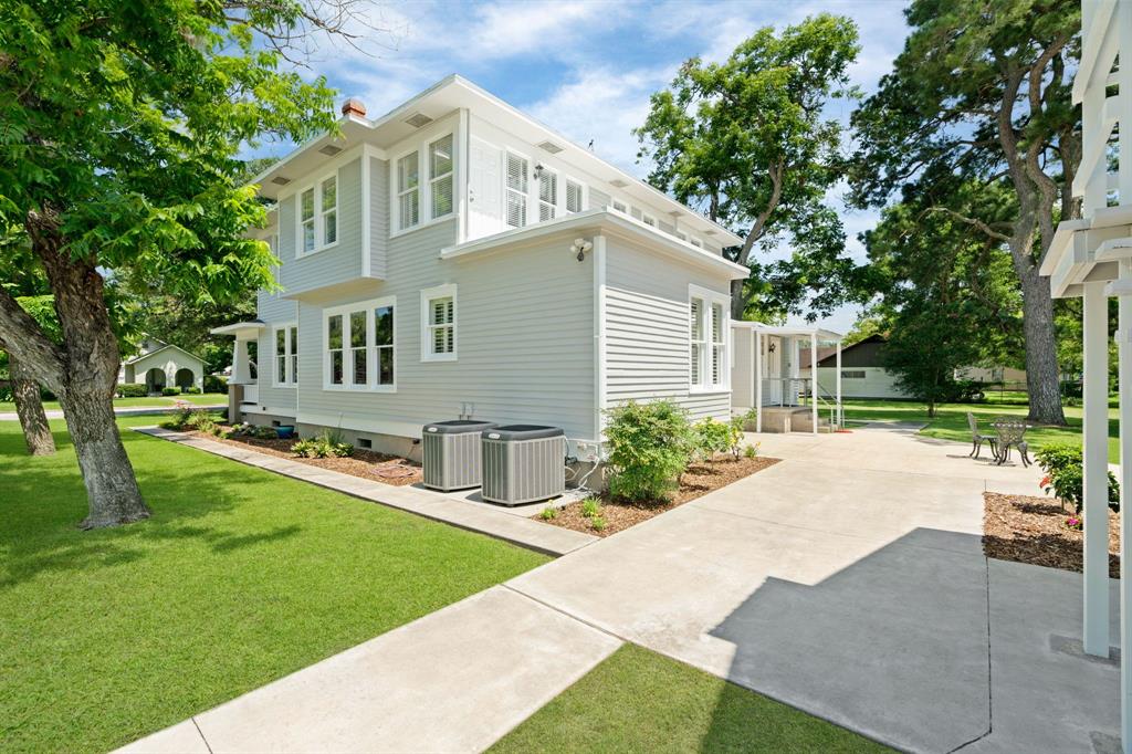 Photo 49 of 50 of 603 Hardeman Street house