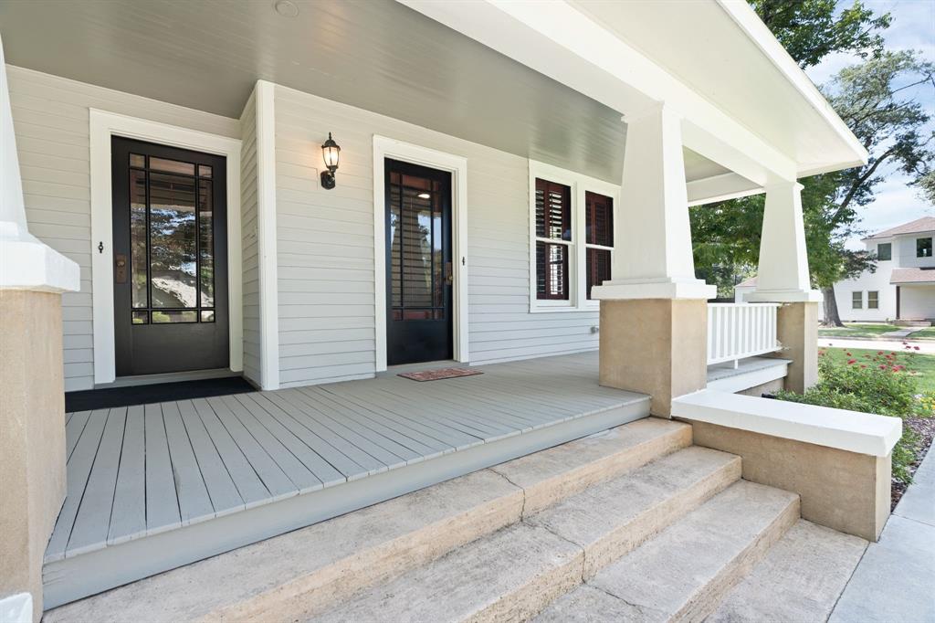 Photo 4 of 50 of 603 Hardeman Street house