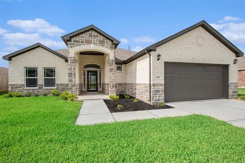 Photo of 411 Wellshire Drive, West Columbia, TX 77486 (MLS # 51097877) Photo of 411 Wellshire Drive, West Columbia, TX 77486 (MLS # 51097877)