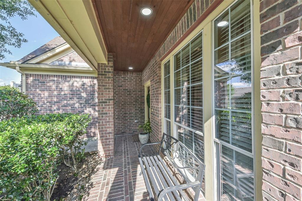 7102 Turtle Manor Drive, Humble, Texas image 3
