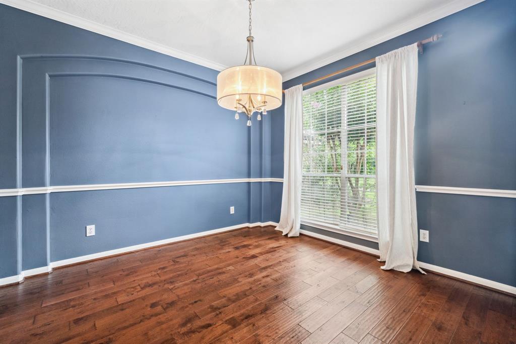 6810 Auburn Oak Trail