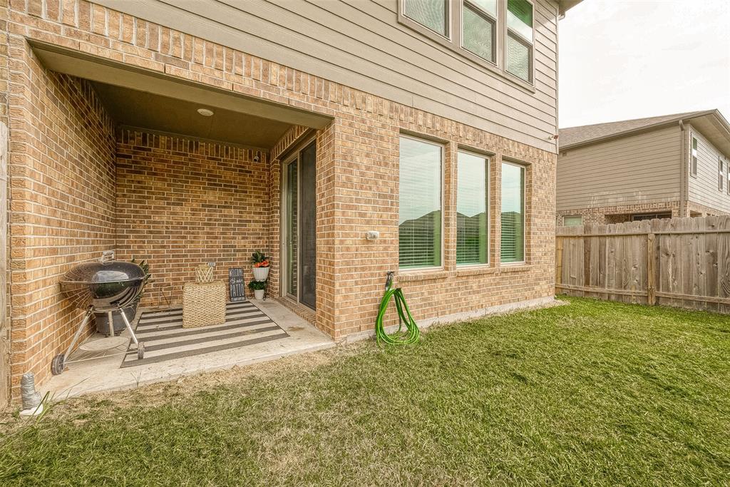 3805 Lancer Circle, Pearland, Texas image 46