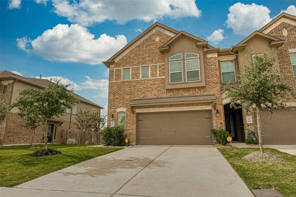 3805 Lancer Circle, Pearland, Texas image 41