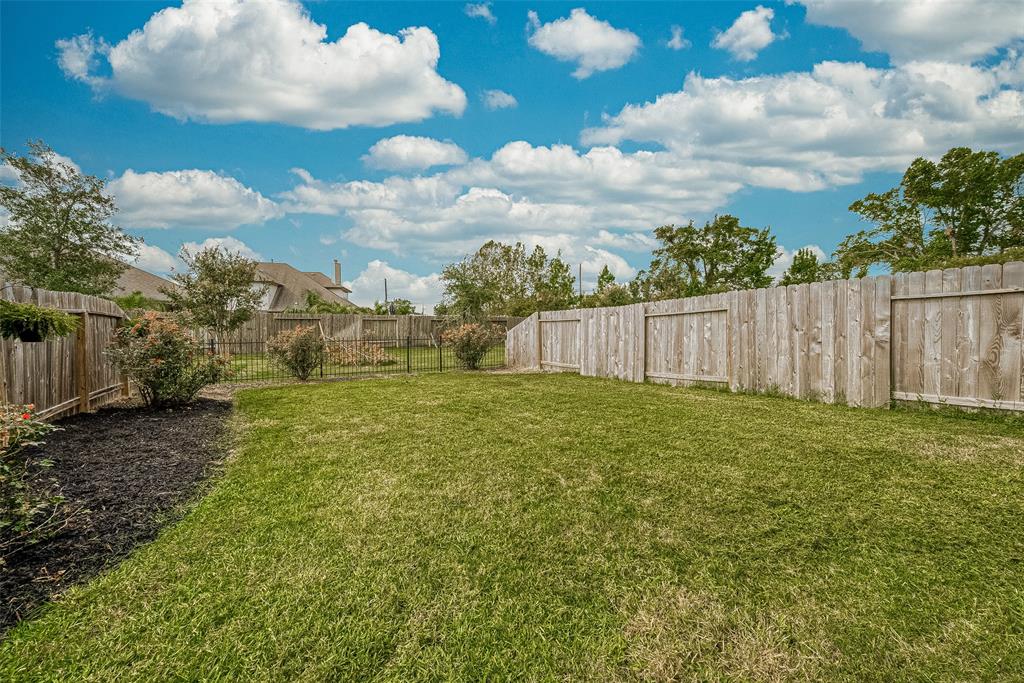 3805 Lancer Circle, Pearland, Texas image 48