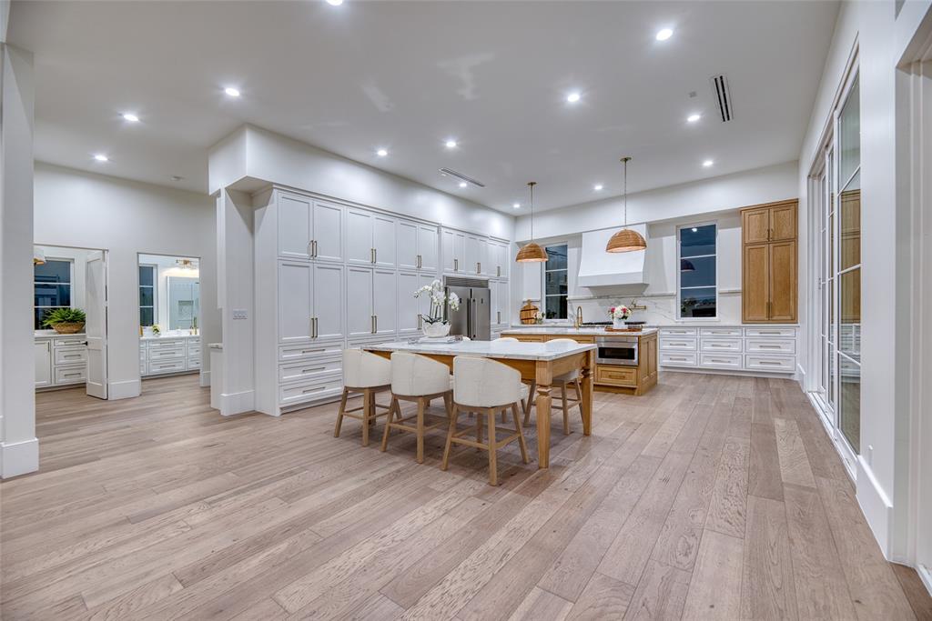 430 81st Street, Galveston, Texas image 9
