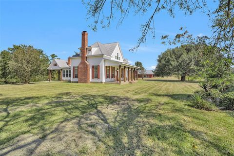 A home in Groveton