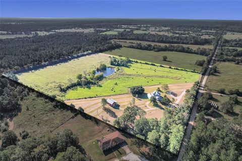 A home in Groveton