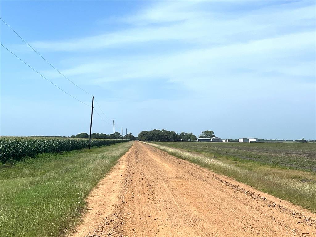 00 County Road 403