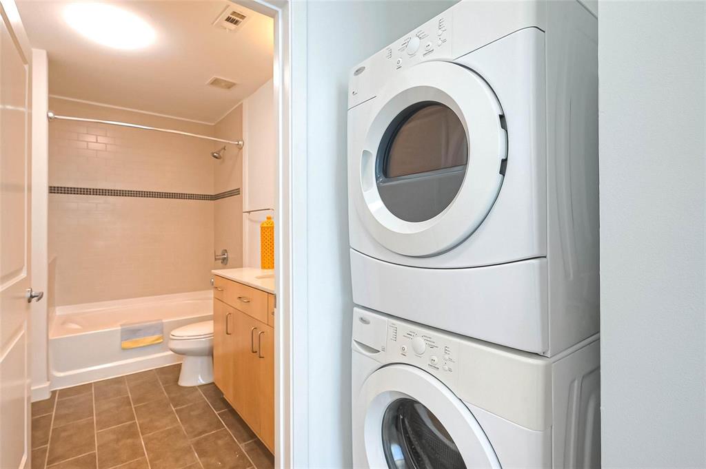 Houston, Texas 77004, United States, 1 Bedroom Bedrooms, ,2 BathroomsBathrooms,Residential,Active,155955