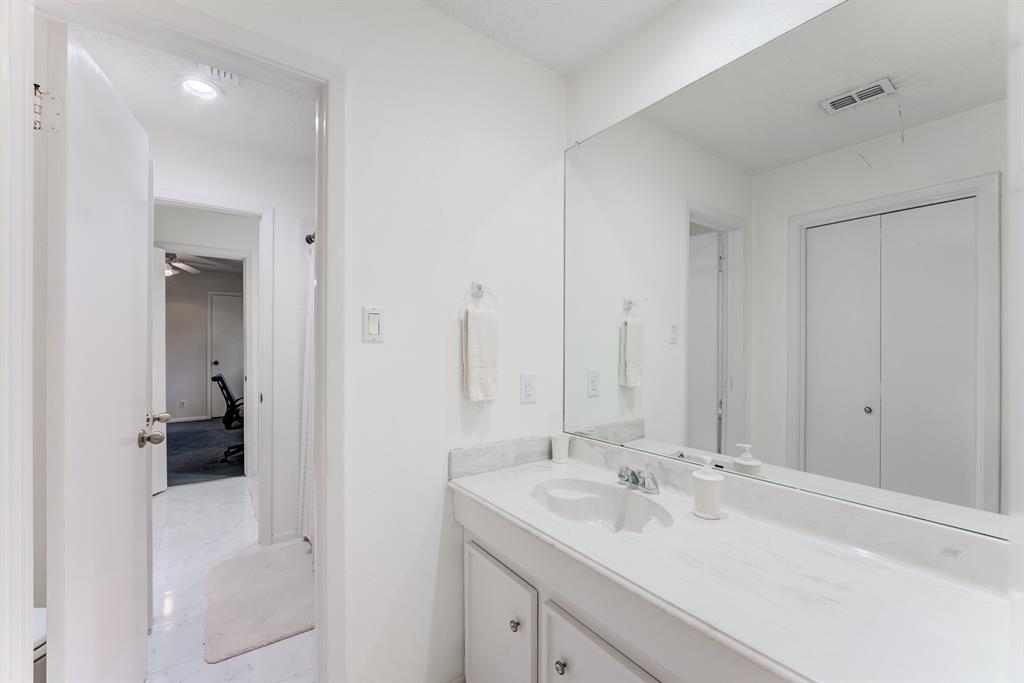 530 Kerri Leigh Court, Spring, Texas image 37