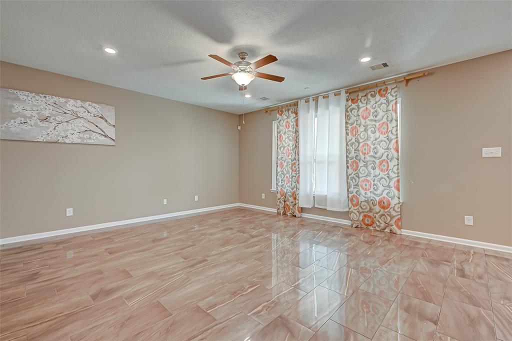 8707 Cimarron Falls Court, Magnolia, Texas image 7