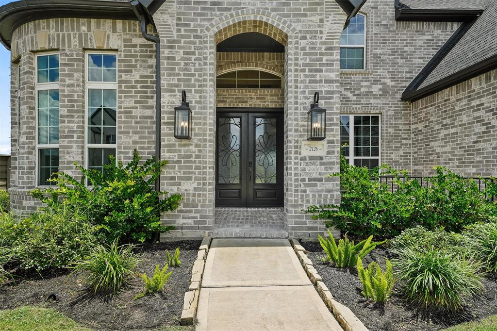 2126 Grove Terrace Lane
