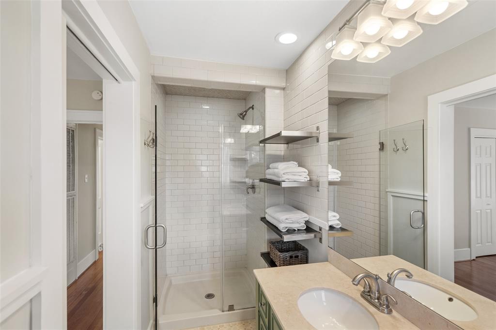 1139 Le Green Street, Houston, Texas image 25