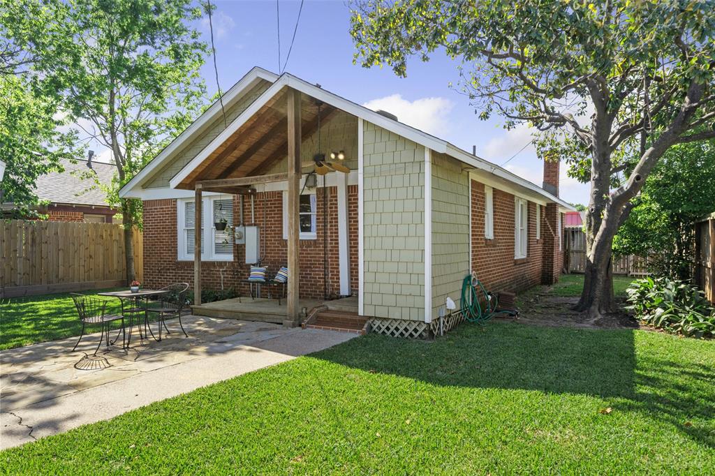 1139 Le Green Street, Houston, Texas image 29