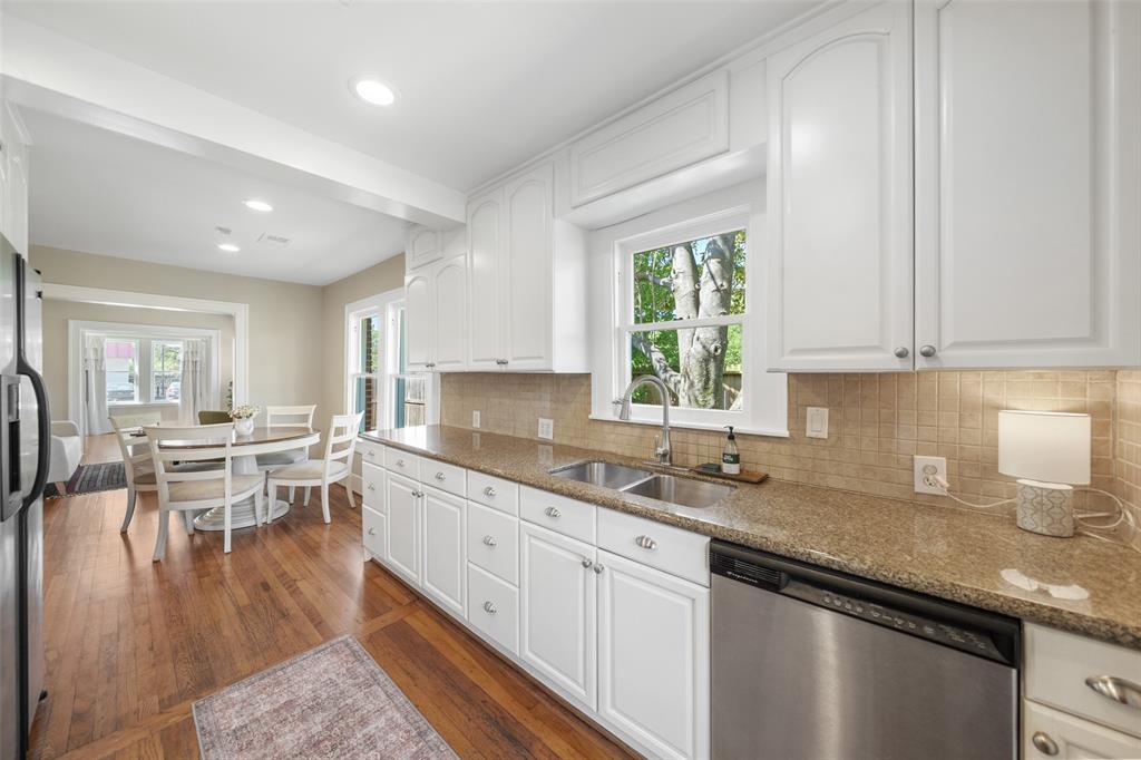 1139 Le Green Street, Houston, Texas image 17