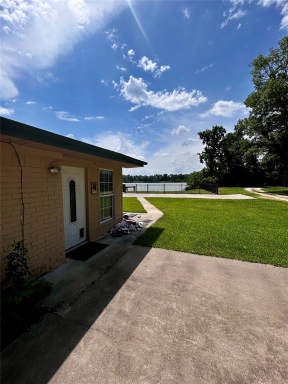 125 Mimosa Point Pt, Livingston, Texas image 20
