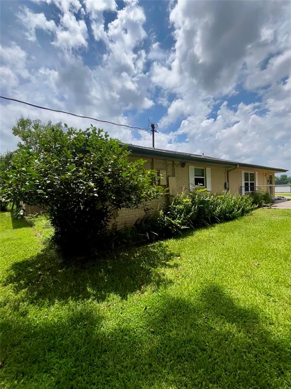125 Mimosa Point Pt, Livingston, Texas image 2