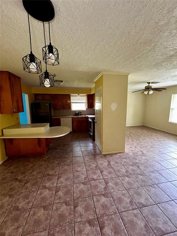 125 Mimosa Point Pt, Livingston, Texas image 7